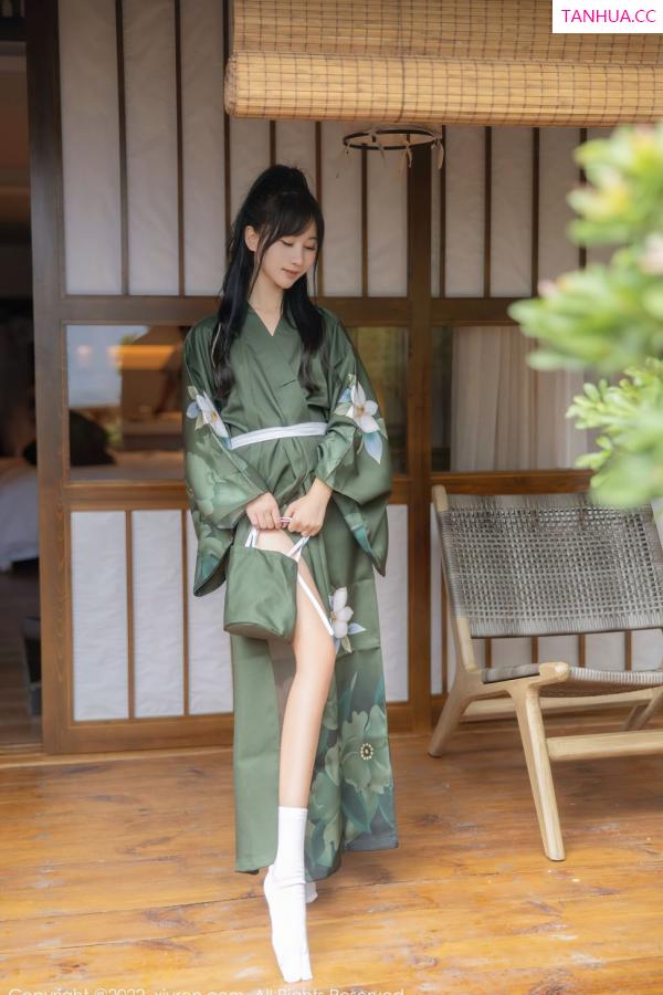 小果冻儿jelly  [XiuRen]高清写真图 2022.07.11 No.5256 小果冻儿第6张图片